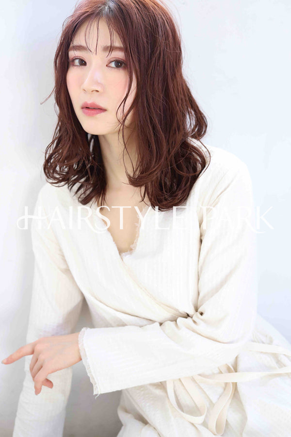 ヘアスタイル写真PhotoNo:355-2 (22) [ロング,レディース,オフィス / コンサバ,カラー,パーマ,縦型 ]