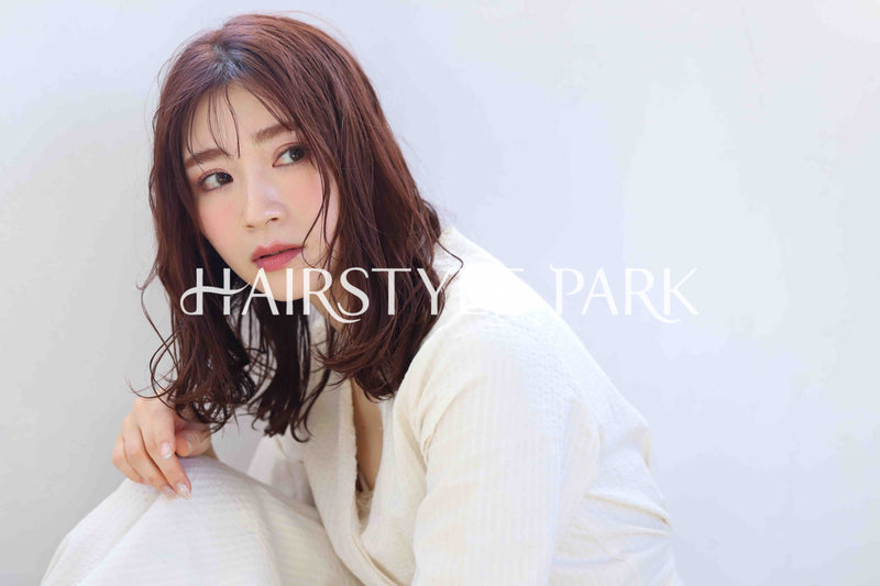 ヘアスタイル写真PhotoNo:355-2 (9) [ロング,レディース,オフィス / コンサバ,カラー,パーマ,縦型 ]
