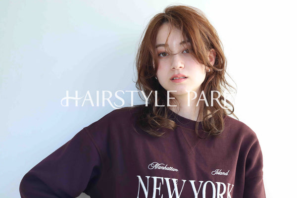 ヘアスタイル写真PhotoNo:357-1 (8) [ロング,レディース,ナチュラル,カラー,パーマ,縦型 ]