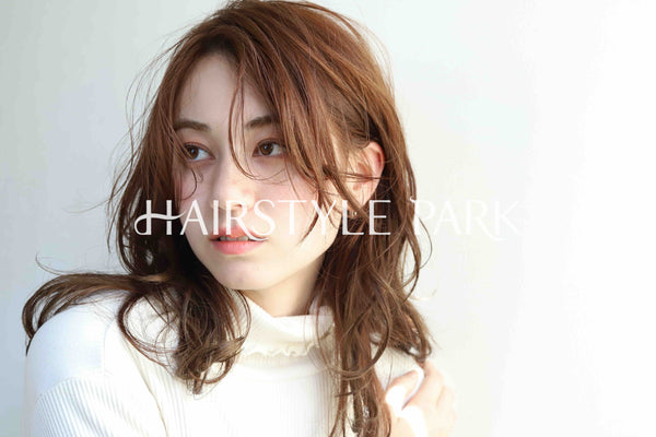 ヘアスタイル写真PhotoNo:357-3 (19) [ロング,レディース,ナチュラル,カラー,パーマ,縦型 ]