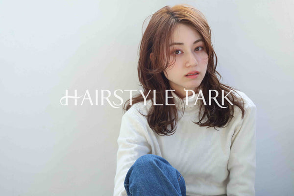 ヘアスタイル写真PhotoNo:357-3 (32) [ロング,レディース,ナチュラル,カラー,パーマ,縦型 ]