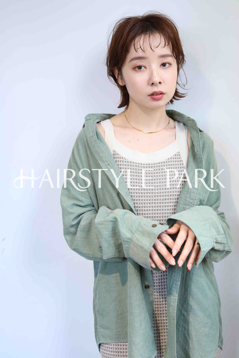 ヘアスタイル写真PhotoNo:358-1 (1) [ショートミディアム,レディース,モテ・愛され,カジュアル,カット,カラー,縦型 ]
