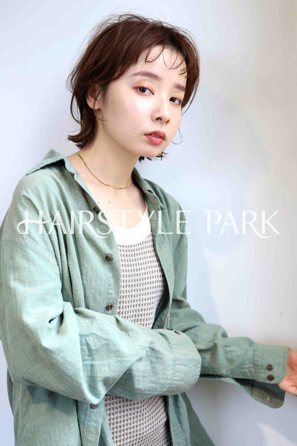 ヘアスタイル写真PhotoNo:358-1 (21) [ショートミディアム,レディース,モテ・愛され,カジュアル,カット,カラー,縦型 ]