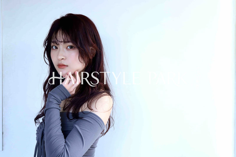 ヘアスタイル写真PhotoNo:360-1 (11) [ロング,レディース,オフィス / コンサバ,カラー,パーマ,縦型 ]