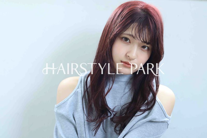 ヘアスタイル写真PhotoNo:360-2 (1) [ロング,レディース,オフィス / コンサバ,カラー,パーマ,縦型 ]