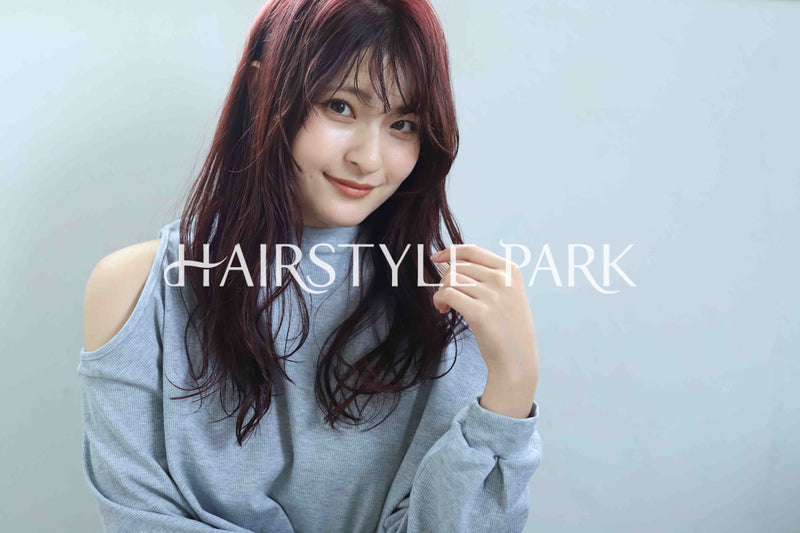 ヘアスタイル写真PhotoNo:360-2 (21) [ロング,レディース,オフィス / コンサバ,カラー,パーマ,縦型 ]