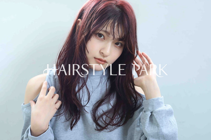 ヘアスタイル写真PhotoNo:360-2 (24) [ロング,レディース,オフィス / コンサバ,カラー,パーマ,縦型 ]