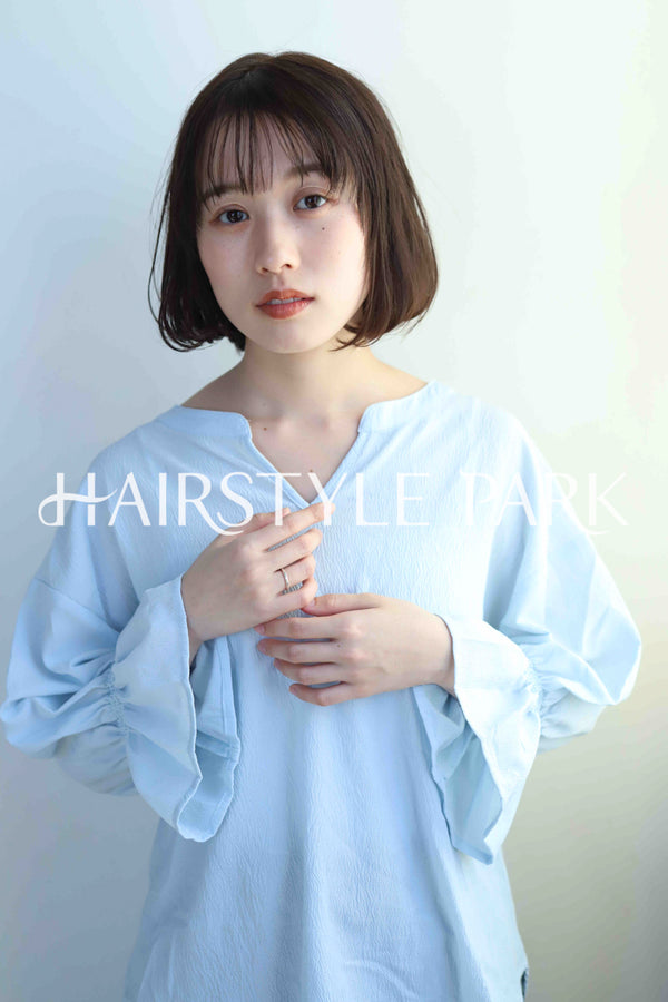 ヘアスタイル写真PhotoNo:361-1 (1) [ミディアム,レディース,ナチュラル,モテ・愛され,パーマ,縦型 ]
