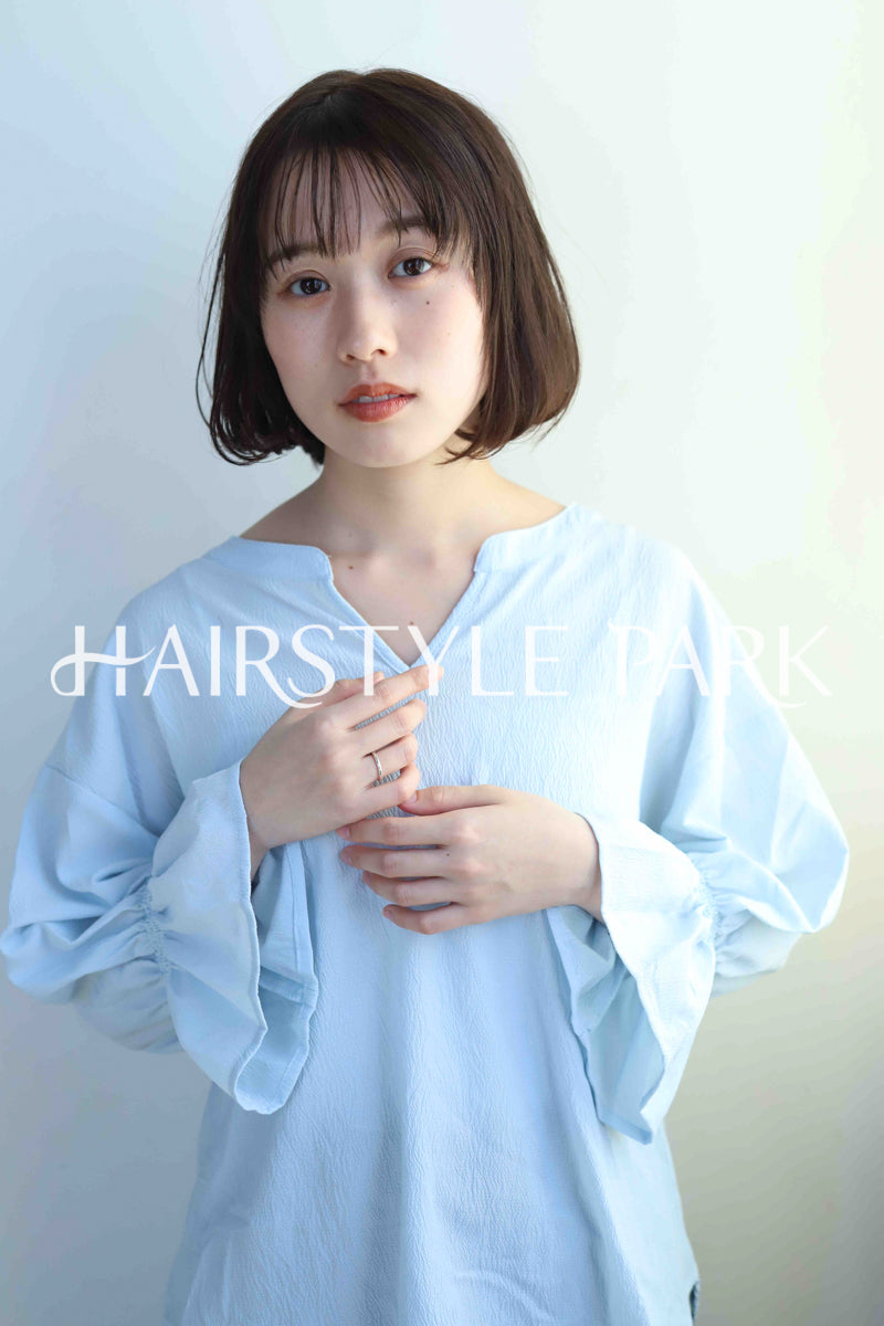 ヘアスタイル写真PhotoNo:361-1 (1) [ミディアム,レディース,ナチュラル,モテ・愛され,パーマ,縦型 ]