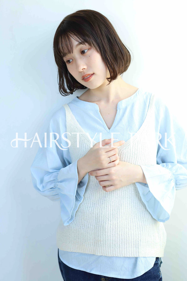 ヘアスタイル写真PhotoNo:361-1 (6) [ミディアム,レディース,ナチュラル,モテ・愛され,パーマ,縦型 ]