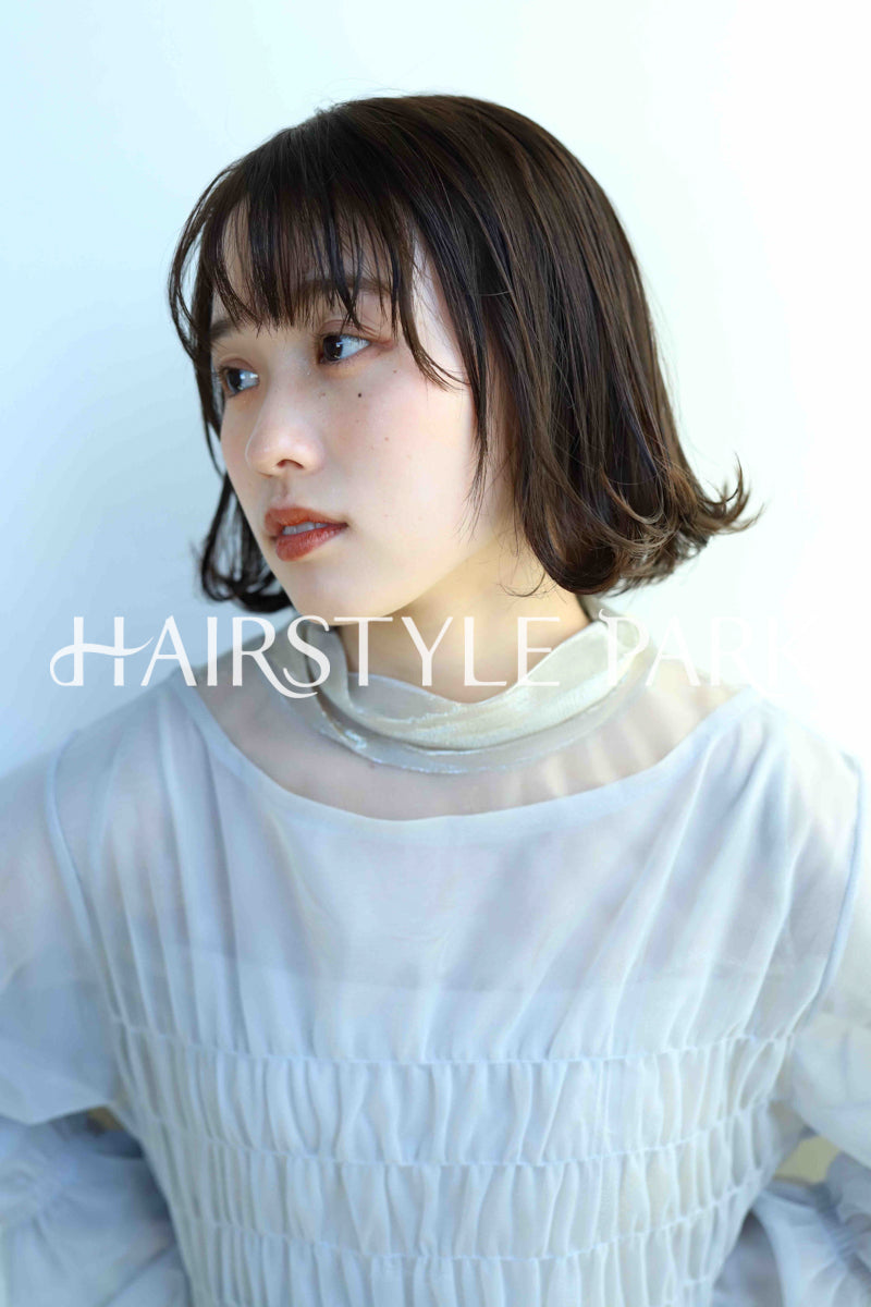 ヘアスタイル写真PhotoNo:361-2 (1) [ミディアム,レディース,ナチュラル,モテ・愛され,パーマ,縦型 ]