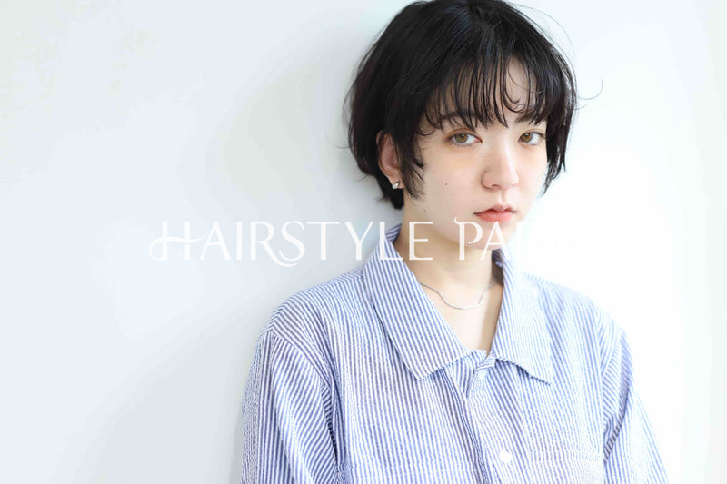ヘアスタイル写真PhotoNo:366-1 (4) [ショート,レディース,モード,カジュアル,カット,パーマ,縦型 ]
