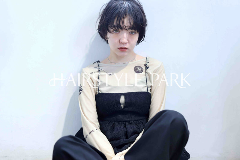 ヘアスタイル写真PhotoNo:366-2 (14) [ショート,レディース,モード,カジュアル,カット,パーマ,縦型 ]