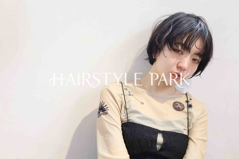 ヘアスタイル写真PhotoNo:366-2 (25) [ショート,レディース,モード,カジュアル,カット,パーマ,縦型 ]