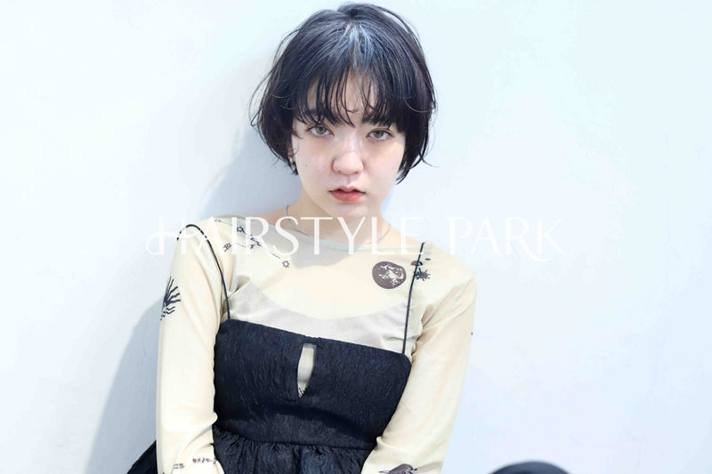ヘアスタイル写真PhotoNo:366-2 (4) [ショート,レディース,モード,カジュアル,カット,パーマ,縦型 ]