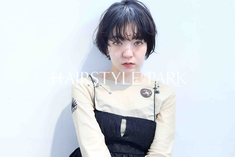 ヘアスタイル写真PhotoNo:366-2 (5) [ショート,レディース,モード,カジュアル,カット,パーマ,縦型 ]
