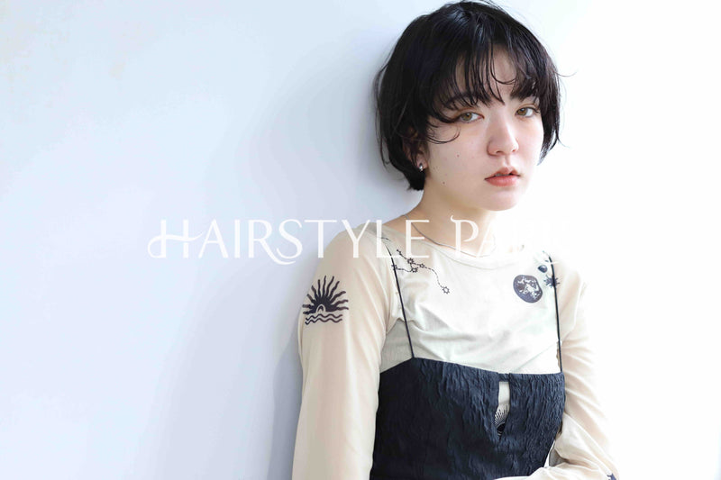 ヘアスタイル写真PhotoNo:366-3 (19) [ショート,レディース,モード,カジュアル,カット,パーマ,縦型 ]
