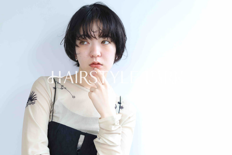 ヘアスタイル写真PhotoNo:366-3 (28) [ショート,レディース,モード,カジュアル,カット,パーマ,縦型 ]