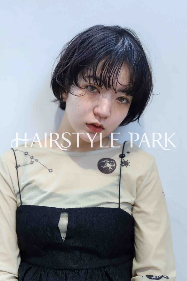 ヘアスタイル写真PhotoNo:366-3 (29) [ショート,レディース,モード,カジュアル,カット,パーマ,縦型 ]