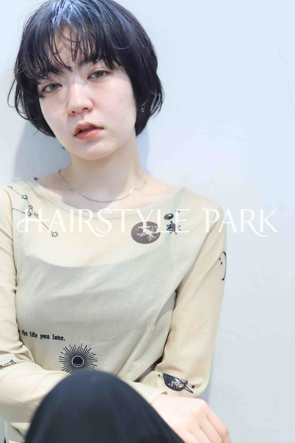 ヘアスタイル写真PhotoNo:366-3 (5) [ショート,レディース,モード,カジュアル,カット,パーマ,縦型 ]