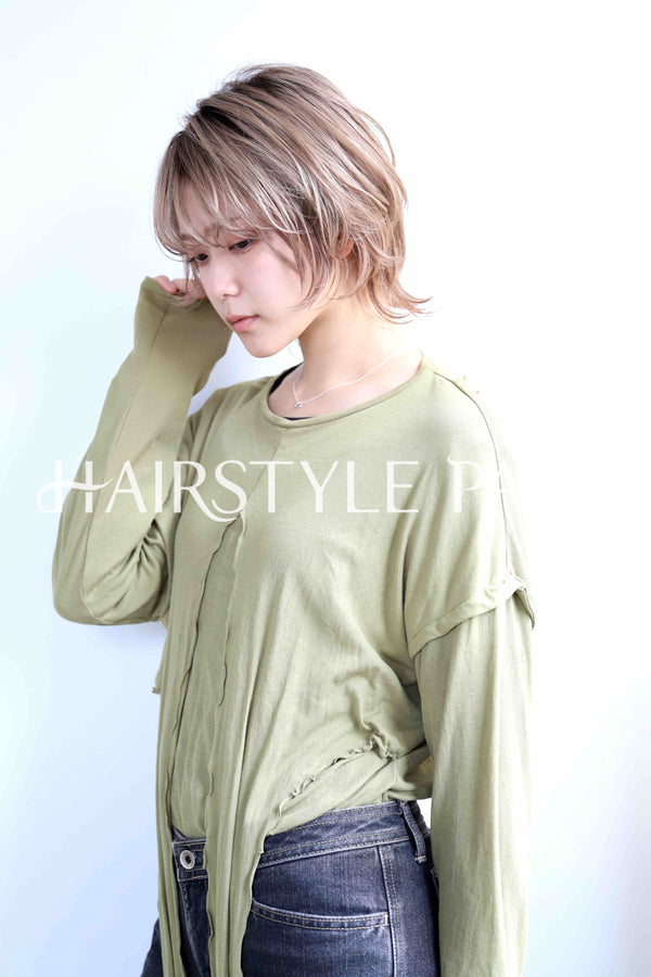 ヘアスタイル写真PhotoNo:367-1 (10) [ショートミディアム,レディース,カジュアル,カット,ダブルカラー,縦型 ]