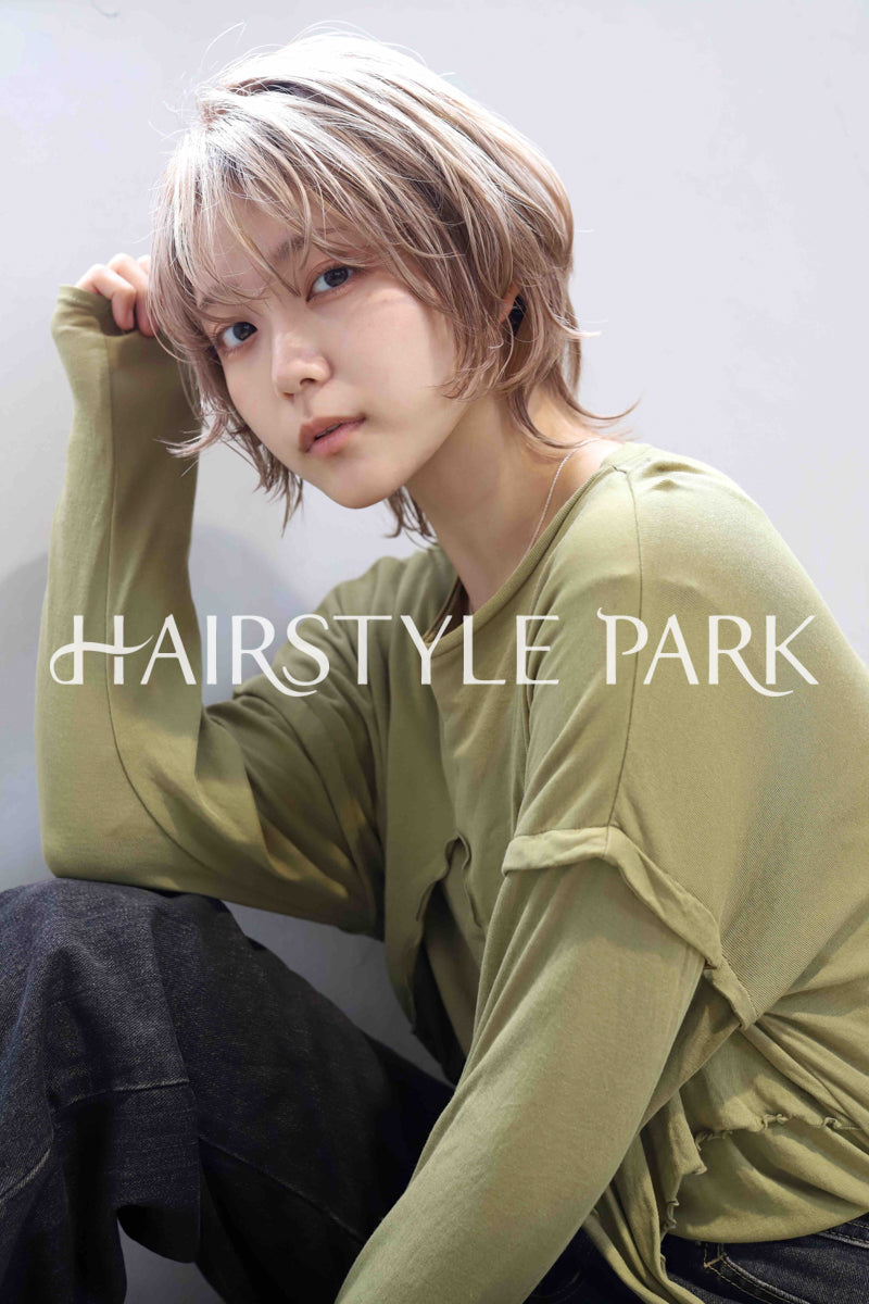 ヘアスタイル写真PhotoNo:367-1 (13) [ショートミディアム,レディース,カジュアル,カット,ダブルカラー,縦型 ]