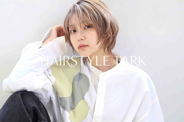 ヘアスタイル写真PhotoNo:367-2 (16) [ショートミディアム,レディース,カジュアル,カット,ダブルカラー,縦型 ]