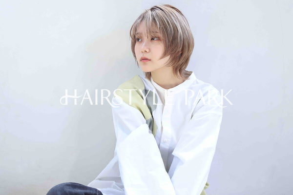 ヘアスタイル写真PhotoNo:367-3 (22) [ショートミディアム,レディース,カジュアル,カット,ダブルカラー,縦型 ]