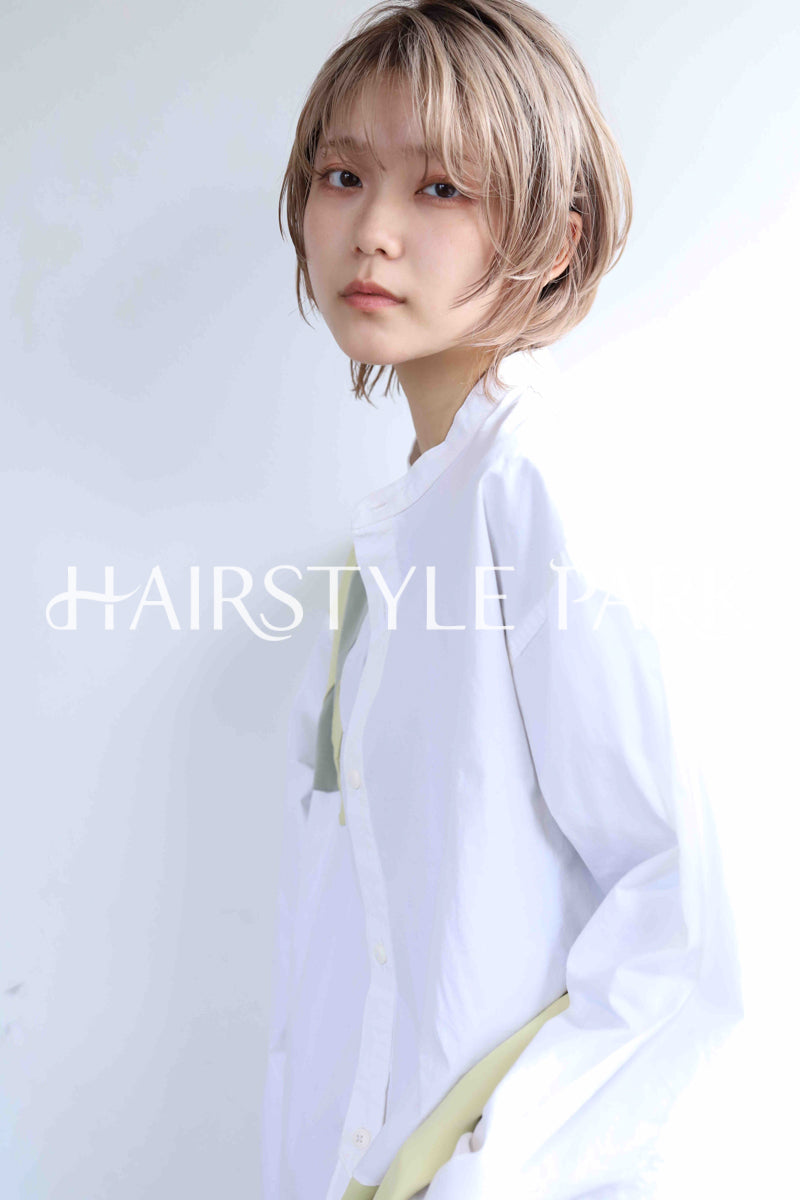 ヘアスタイル写真PhotoNo:367-3 (9) [ショートミディアム,レディース,カジュアル,カット,ダブルカラー,縦型 ]