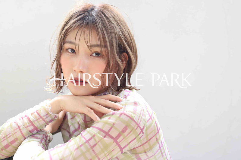 ヘアスタイル写真PhotoNo:368-1 (24) [ミディアム,レディース,ナチュラル,モテ・愛され,カラー,ダブルカラー,縦型 ]