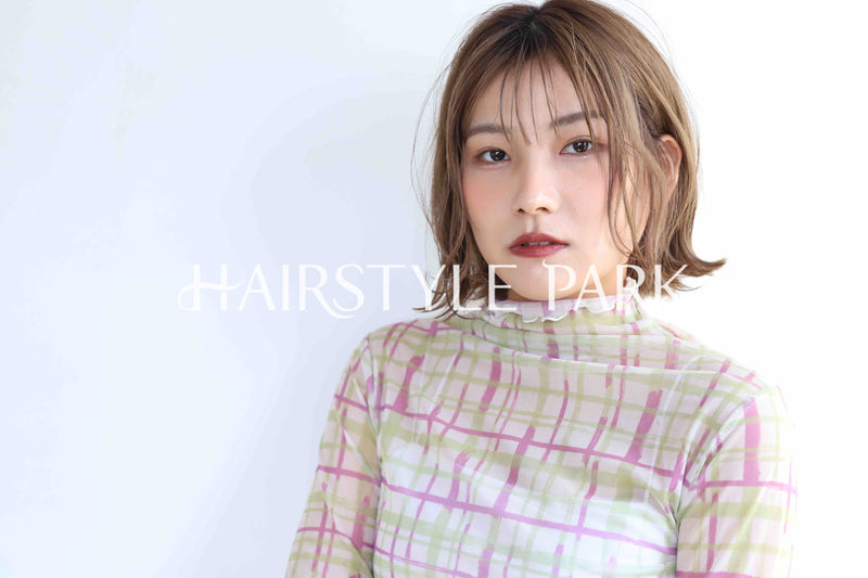 ヘアスタイル写真PhotoNo:368-1 (2) [ミディアム,レディース,ナチュラル,モテ・愛され,カラー,ダブルカラー,縦型 ]
