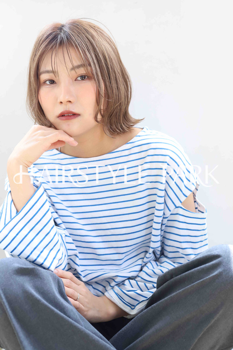 ヘアスタイル写真PhotoNo:368-2 (20) [ミディアム,レディース,ナチュラル,モテ・愛され,カラー,ダブルカラー,縦型 ]