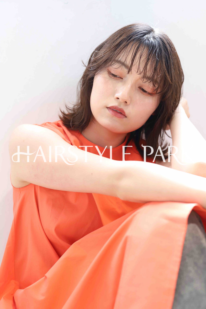ヘアスタイル写真PhotoNo:369-2 (3) [ミディアム,レディース,カジュアル,カラー,パーマ,縦型 ]