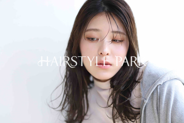 ヘアスタイル写真PhotoNo:370-1 (12) [ロング,レディース,モード,カジュアル,クール / かっこいい,カット,パーマ,縦型 ]