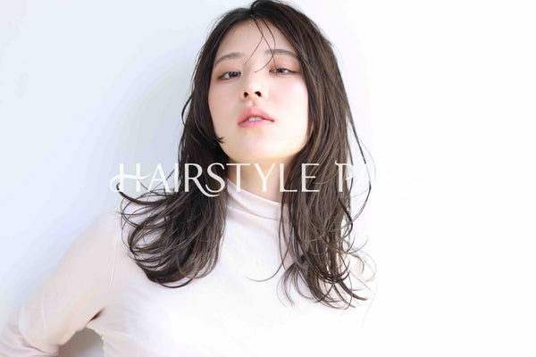 ヘアスタイル写真PhotoNo:370-2 (3) [ロング,レディース,モード,カジュアル,クール / かっこいい,カット,パーマ,縦型 ]
