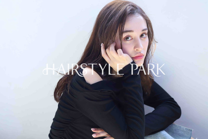 ヘアスタイル写真PhotoNo:371-2 (13) [ロング,レディース,ナチュラル,オフィス / コンサバ,クール / かっこいい,カット,パーマ,縦型 ]