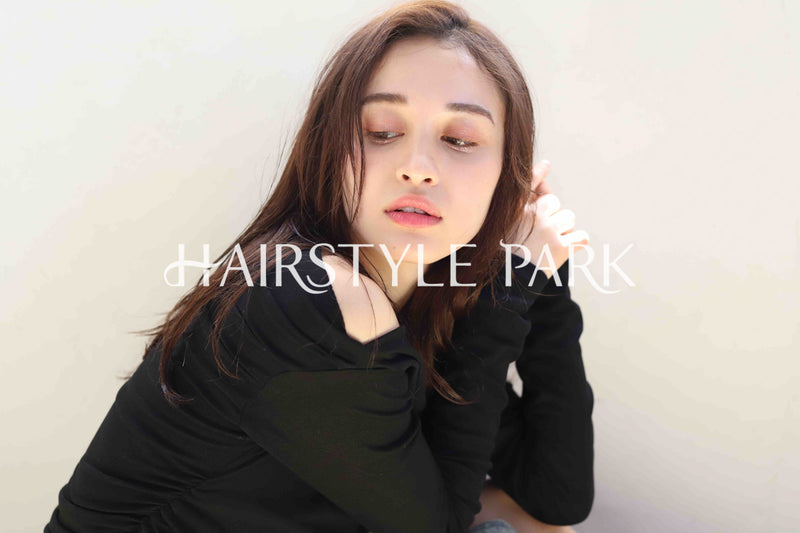 ヘアスタイル写真PhotoNo:371-2 (20) [ロング,レディース,ナチュラル,オフィス / コンサバ,クール / かっこいい,カット,パーマ,縦型 ]