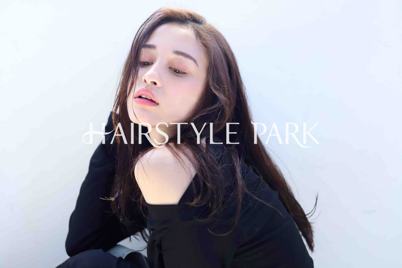ヘアスタイル写真PhotoNo:371-2 (9) [ロング,レディース,ナチュラル,オフィス / コンサバ,クール / かっこいい,カット,パーマ,縦型 ]