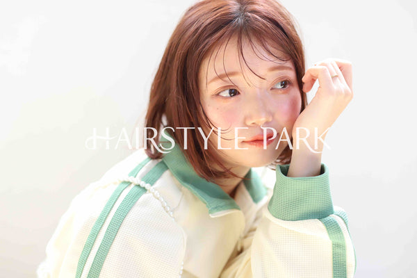ヘアスタイル写真PhotoNo:372-2 (28) [ミディアム,レディース,モテ・愛され,カジュアル,カット,カラー,縦型 ]