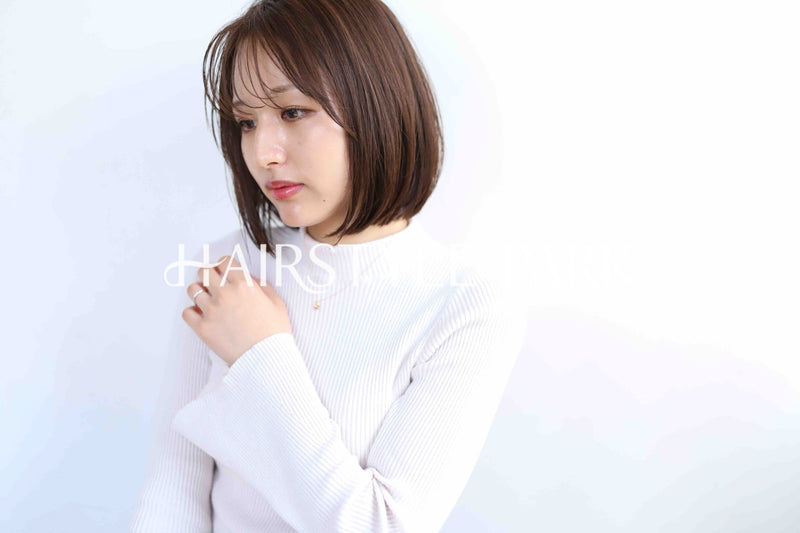 ヘアスタイル写真PhotoNo:373-1 (1) [ミディアム,レディース,ナチュラル,オフィス / コンサバ,カジュアル,カット,カラー,縦型 ]