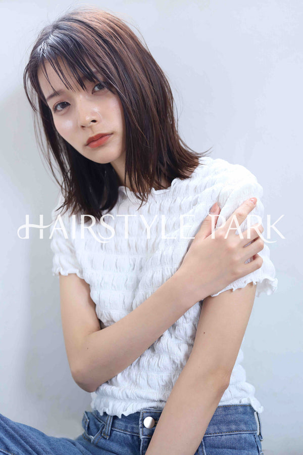 ヘアスタイル写真PhotoNo:374-2 (11) [ミディアムロング,レディース,ナチュラル,オフィス / コンサバ,クール / かっこいい,カット,カラー,縦型 ]