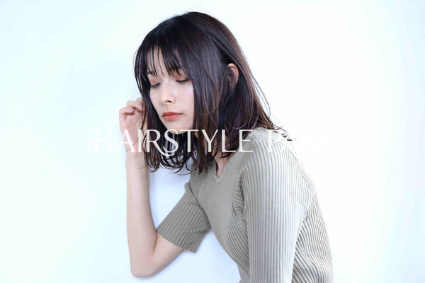 ヘアスタイル写真PhotoNo:374-5 (3) [ミディアムロング,レディース,ナチュラル,オフィス / コンサバ,クール / かっこいい,カット,カラー,縦型 ]