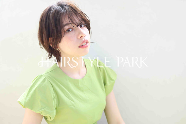 ヘアスタイル写真PhotoNo:376-3 (12) [ショートミディアム,レディース,モテ・愛され,カジュアル,カット,カラー,パーマ,縦型 ]