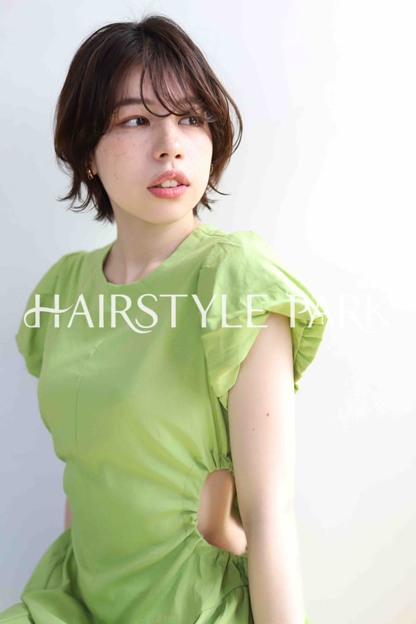 ヘアスタイル写真PhotoNo:376-3 (1) [ショートミディアム,レディース,モテ・愛され,カジュアル,カット,カラー,パーマ,縦型 ]