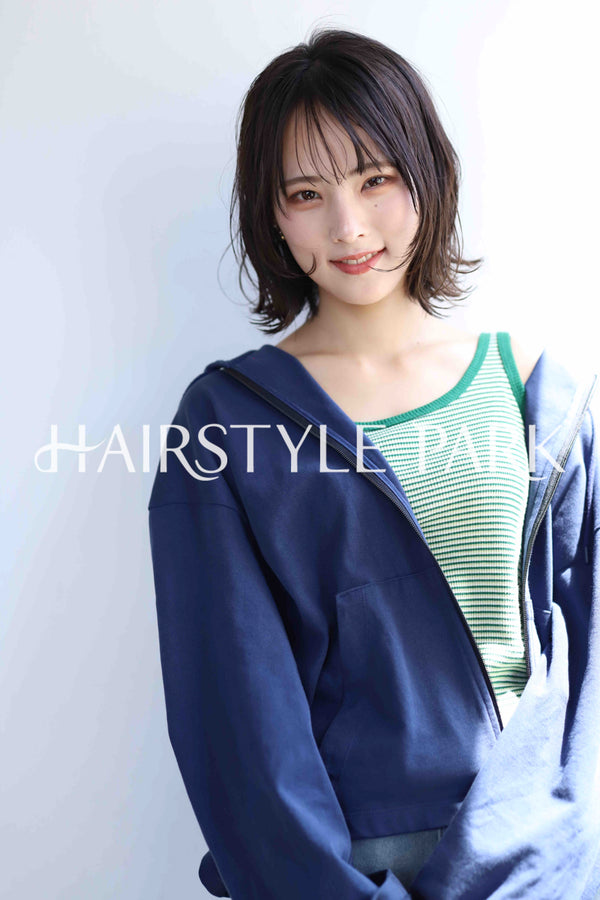 ヘアスタイル写真PhotoNo:377-2 (12) [ミディアム,レディース,ナチュラル,モテ・愛され,カジュアル,カット,カラー,パーマ,縦型 ]