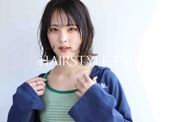 ヘアスタイル写真PhotoNo:377-2 (2) [ミディアム,レディース,ナチュラル,モテ・愛され,カジュアル,カット,カラー,パーマ,縦型 ]
