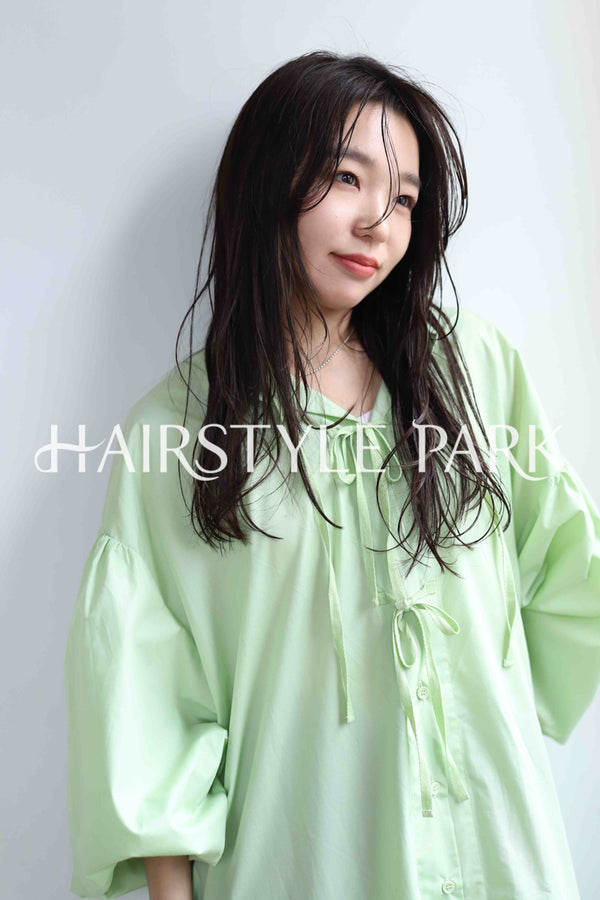 ヘアスタイル写真PhotoNo:378-1 (11) [ロング,レディース,ナチュラル,クール / かっこいい,カット,パーマ,縦型 ]