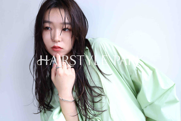 ヘアスタイル写真PhotoNo:378-1 (15) [ロング,レディース,ナチュラル,クール / かっこいい,カット,パーマ,縦型 ]
