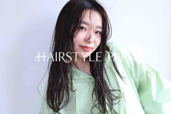 ヘアスタイル写真PhotoNo:378-1 (17) [ロング,レディース,ナチュラル,クール / かっこいい,カット,パーマ,縦型 ]