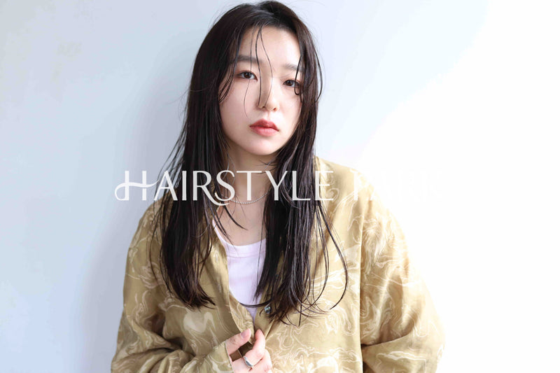 ヘアスタイル写真PhotoNo:378-4 (18) [ロング,レディース,ナチュラル,クール / かっこいい,カット,パーマ,縦型 ]